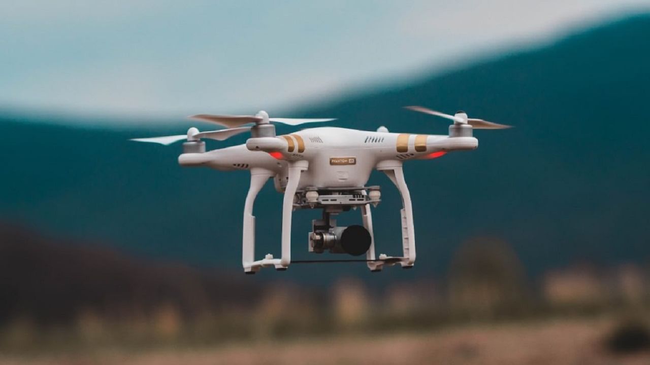 Drone Saves Life: প্রাণঘাতী নয়, সুইডেনে হৃদরোগে আক্রান্ত রোগীর 'প্রাণ বাঁচাল' ড্রোন!