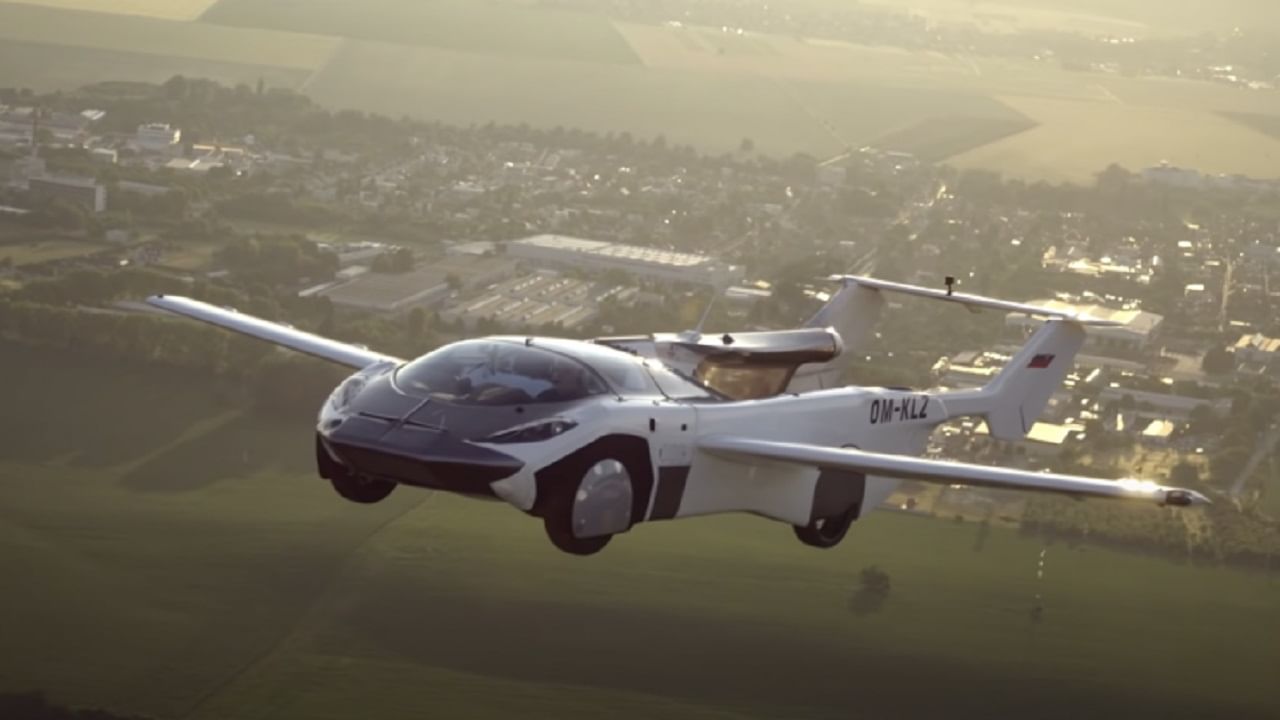 Petrol Powered Flying Car AirCar: বিশ্বের প্রথম পেট্রল চালিত উড়ন্ত গাড়ি যে ভাবে আপনার শহরটাকে বদলে দিতে পারে