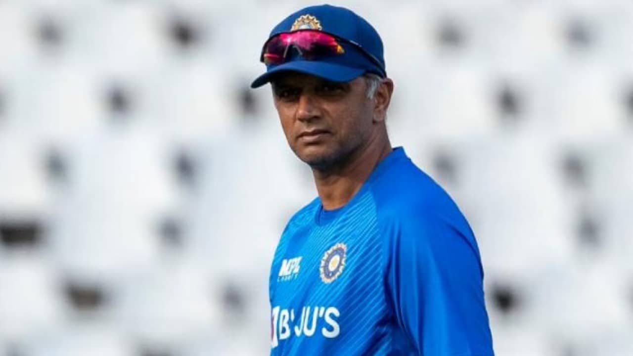 শ্রেয়স-হনুমাদের নিয়মিত সুযোগ পেতে হলে অপেক্ষা করতে হবে, বলছেন দ্রাবিড়