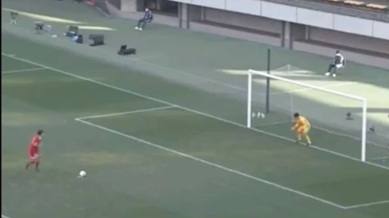 জাপানের স্কুল টুর্নামেন্টে উদ্ভট পেনাল্টি, দেখুন ভাইরাল ভিডিও