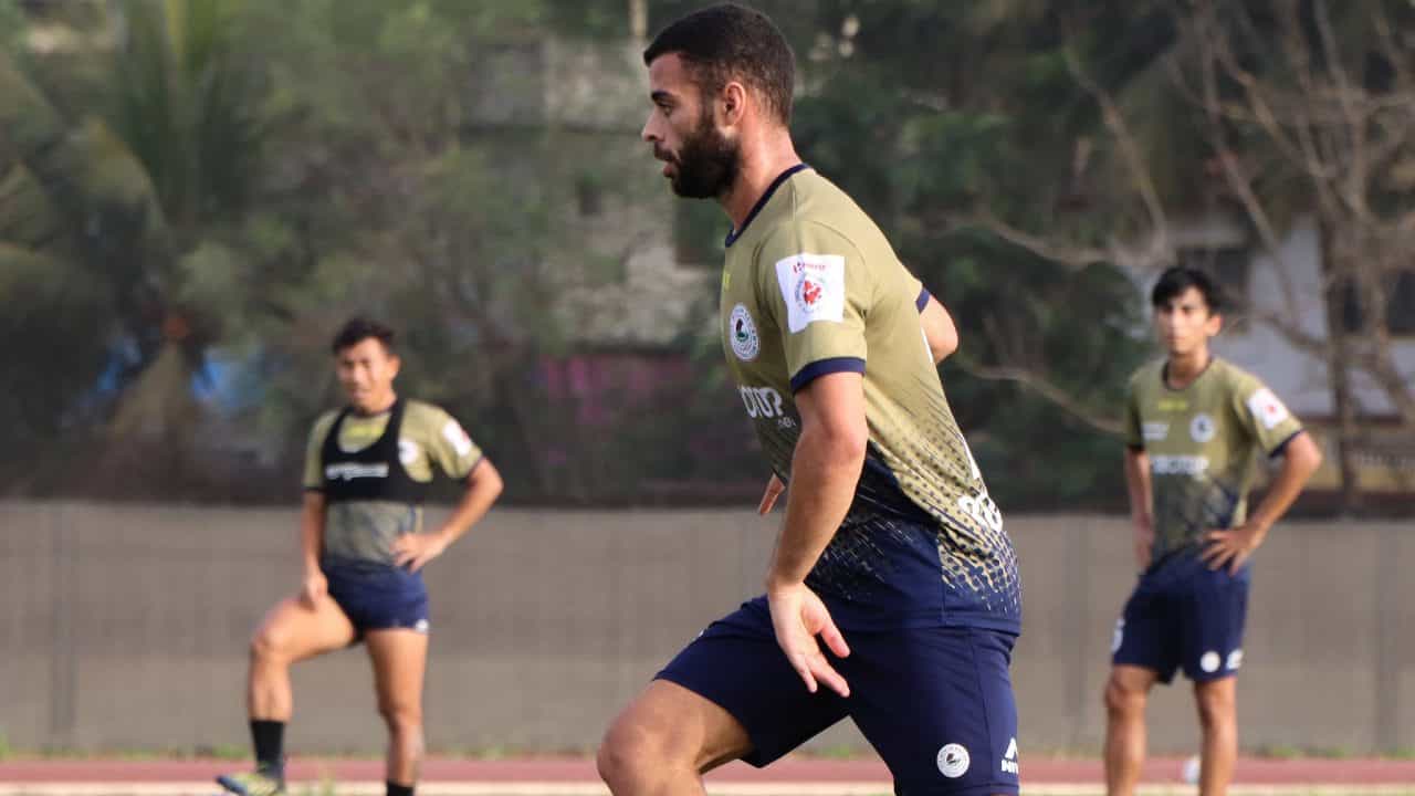 ISL 2021-22: ডার্বি ঘিরে চার্জড আপ বোমাস-প্রীতমরা ISL 2021-22: ডার্বি ঘিরে চার্জড আপ বোমাস-প্রীতমরা