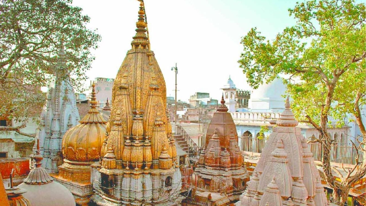 Kashi Vishwanath Temple: কাশী বিশ্বনাথ মন্দিরের সঙ্গে জড়িয়ে রয়েছে আধ্য়াত্মিকতার গুরুত্ব, জেনে নিন কবে কোন সময়ে বিশেষ পুজো করা হয়