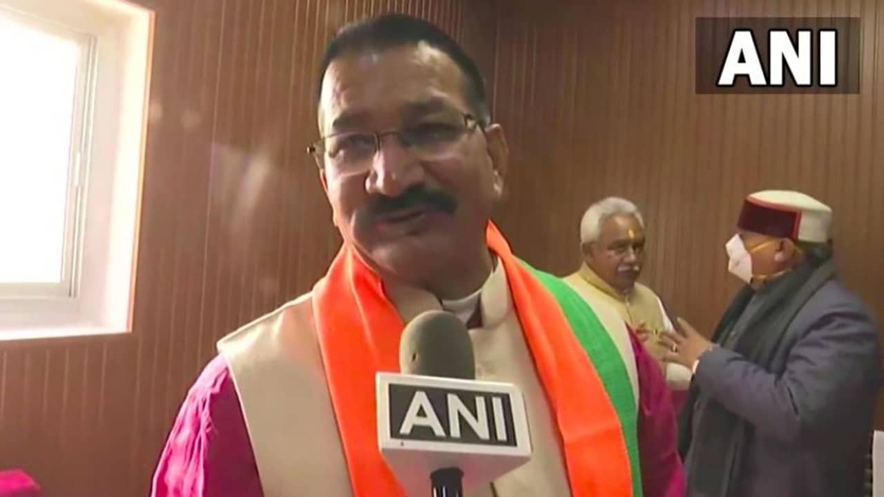 Uttarakhand Assembly Election 2022 : নির্বাচনের আগে ফের চিঁড় উত্তরাখণ্ড কংগ্রেসে! বরখাস্ত প্রাক্তন কংগ্রেস প্রধান যোগ দিলেন বিজেপিতে