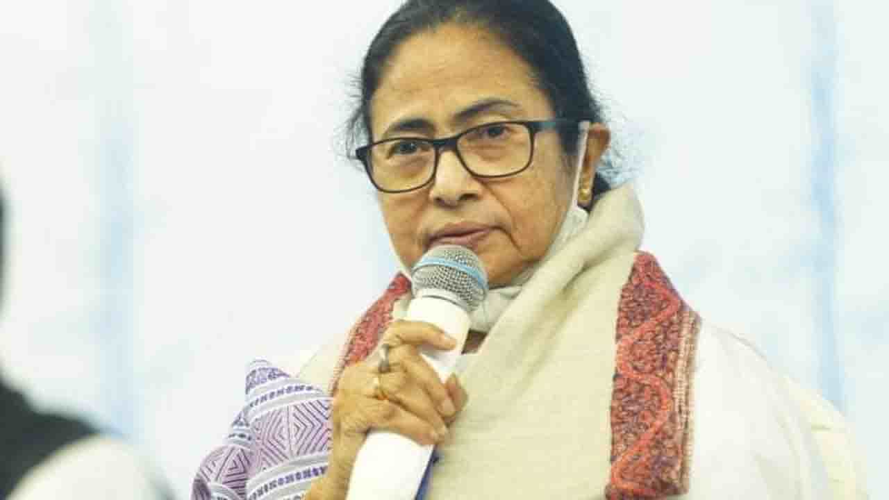 Mamata Banerjee's Meeting With MPs: নজরে গোয়া-উত্তরপ্রদেশ ভোট, সঙ্গে বাজেট অধিবেশনের রণকৌশল! সাংসদদের পাঠ দেবেন সুপ্রিমো