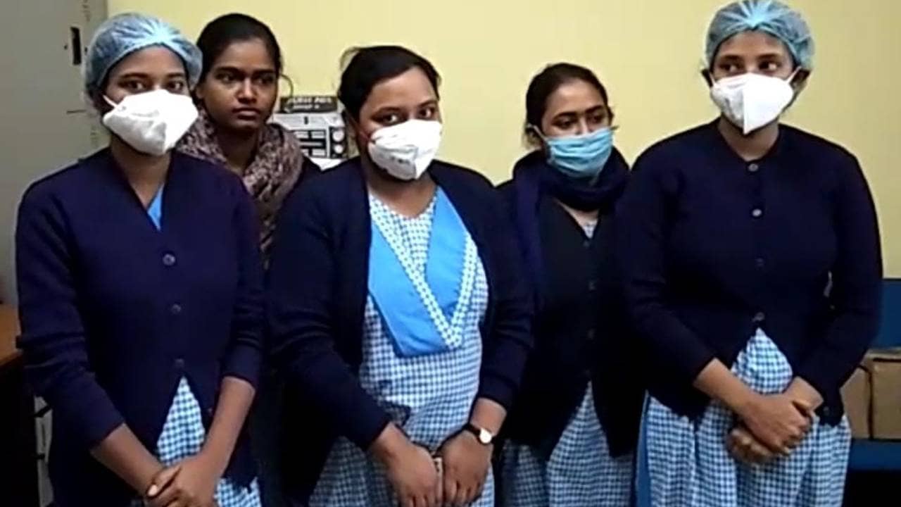 Nursing College: রাত হলেই কে যেন হাঁটে, চলে দুমদাম হাতুড়ি পেটানোর শব্দ! ভূত আতঙ্কে সারা নার্সিং ছাত্রীরা