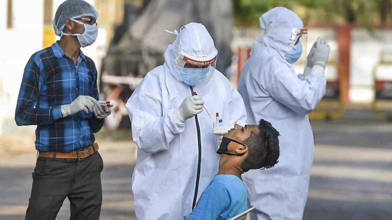 Coronavirus cases in India: কোভিডবিধি, টিকাকরণ, কারফিউ... এই তিন অস্ত্রেই ঘায়েল হতে পারে করোনা, মত এন কে অরোরার Coronavirus cases in India: কোভিডবিধি, টিকাকরণ, কারফিউ... এই তিন অস্ত্রেই ঘায়েল হতে পারে করোনা, মত এন কে অরোরার