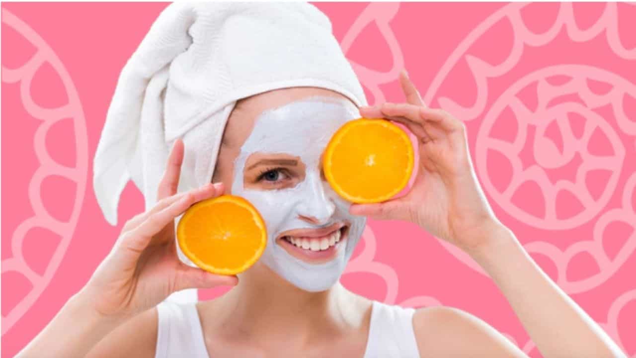 DIY Orange Face Pack: শীতে তৈলাক্ত ত্বকের জন্য চাই কমলালেবুর 'ম্যাজিক'! রইল তিনটি দুরন্ত ফেসপ্যাকের হদিশ DIY Orange Face Pack: শীতে তৈলাক্ত ত্বকের জন্য চাই কমলালেবুর 'ম্যাজিক'! রইল তিনটি দুরন্ত ফেসপ্যাকের হদিশ