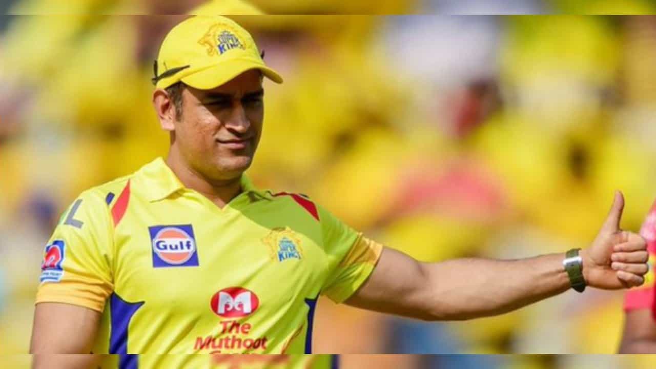 ধোনির সই করা জার্সি পেয়ে আপ্লুত পাকিস্তানের হ্যারিস রউফ ধোনির সই করা জার্সি পেয়ে আপ্লুত পাকিস্তানের হ্যারিস রউফ