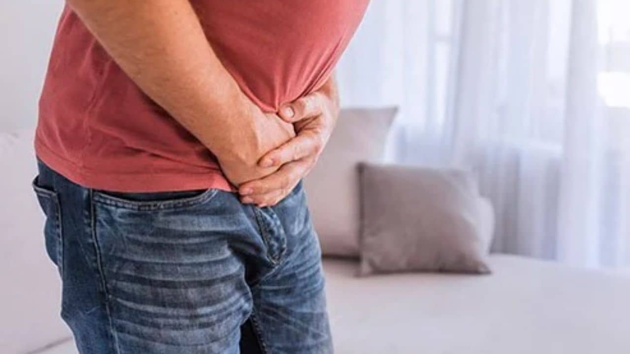 Prostate Cancer: মারণ রোগ শরীরে বাসা বাঁধার আগেই পুরুষেরা সচেতন হোন! জীবনধারায় আনুন পরিবর্তন