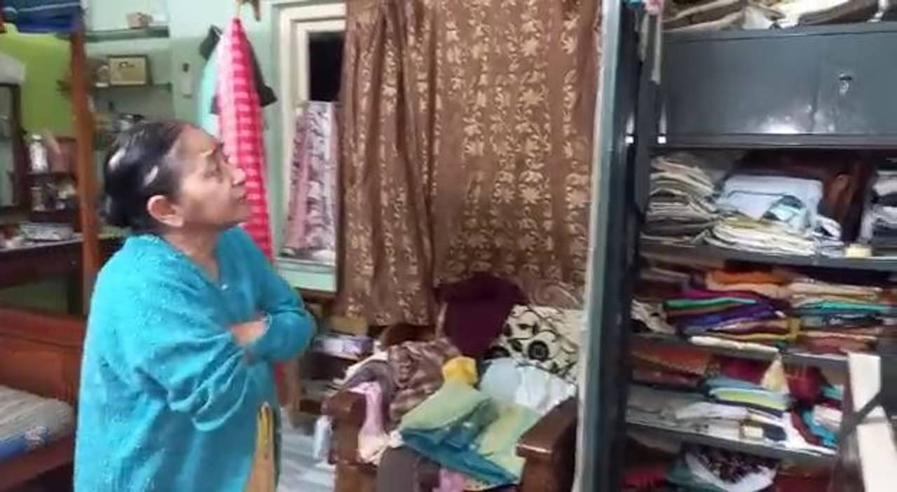 Bandel : বাড়ি ভাড়ার নামে ডাকাতি!বৃদ্ধ দম্পতিকে বেঁধে রেখে চলল লুঠপাট,আতঙ্কে ঘুম ছুটল এলাকাবাসীর