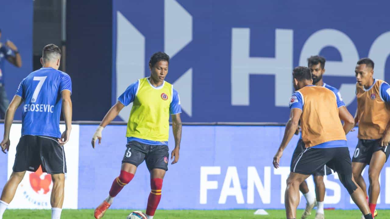 ISL 2021-22: ডার্বিতে লড়াই-ই একমাত্র হাতিয়ার লাল-হলুদের ISL 2021-22: ডার্বিতে লড়াই-ই একমাত্র হাতিয়ার লাল-হলুদের