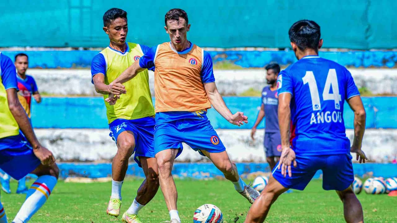 ISL 2021-22: কোভিড আর চোট-আঘাতে মিনি হাসপাতাল লাল-হলুদ