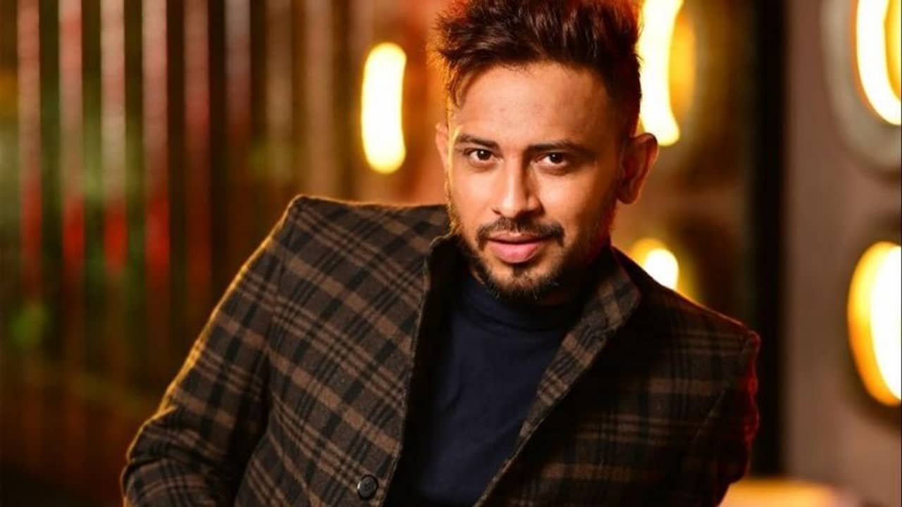 Anindya Chatterjee: নেশায় ডুবে বন্ধুর মৃত্যু, নিজেও ছিলেন আসক্ত, মৃত্যুর দোরগোড়া থেকে ফেরার কাহিনী শোনালেন অনিন্দ্য