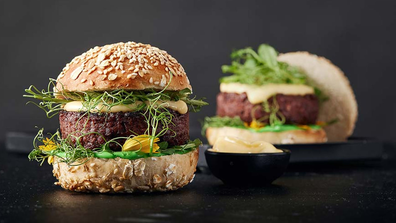 3D Printed Vegan Burger: এসে গেল বিশ্বের প্রথম থ্রিডি প্রিন্টেড ভেগান বার্গার, তৈরি হল মাত্র ৬ মিনিটে