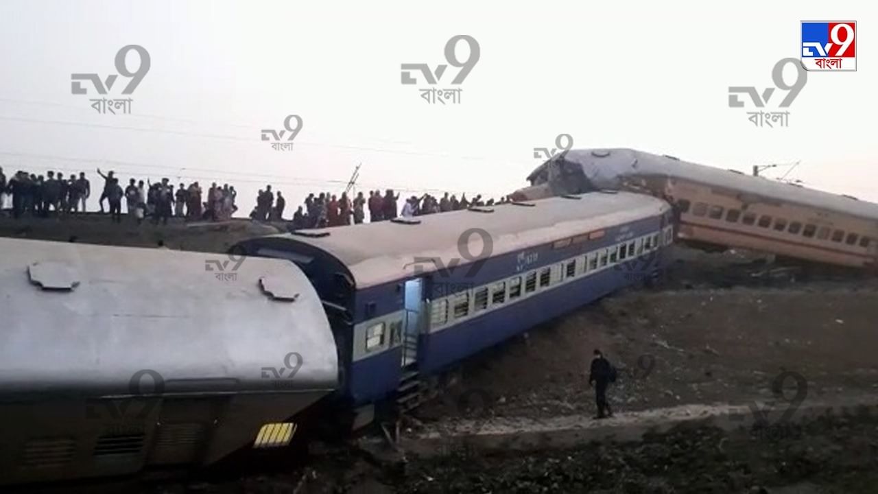 Maynaguri Train Accident Reason: চালকের ভুল নাকি রেল লাইনে ফাটল? উঠে আসছে যে সব সম্ভাব্য কারণ