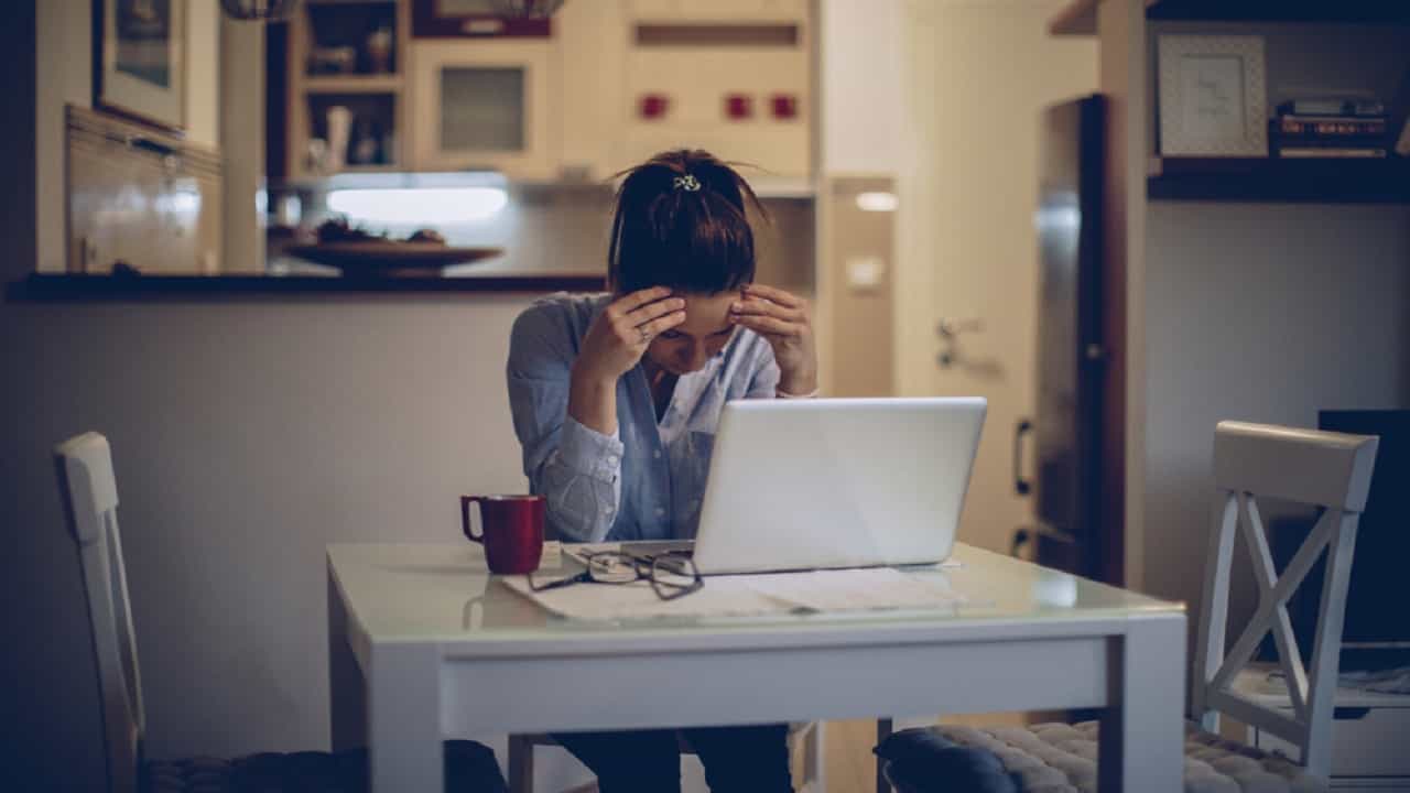 Work From Home: বেলজিয়ামে নতুন নিয়ম, কাজের সময় শেষে সরকারি কর্মীকে ফোন পর্যন্ত করতে পারবেন না বস! Work From Home: বেলজিয়ামে নতুন নিয়ম, কাজের সময় শেষে সরকারি কর্মীকে ফোন পর্যন্ত করতে পারবেন না বস!