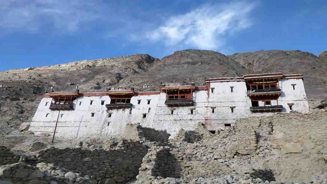 Ladakh: নুব্রা ভ্যালির উচ্চতম গ্রামে লুকিয়ে আছে এক প্রাচীন প্রাসাদ! এর ইতিহাস জানেন কি?