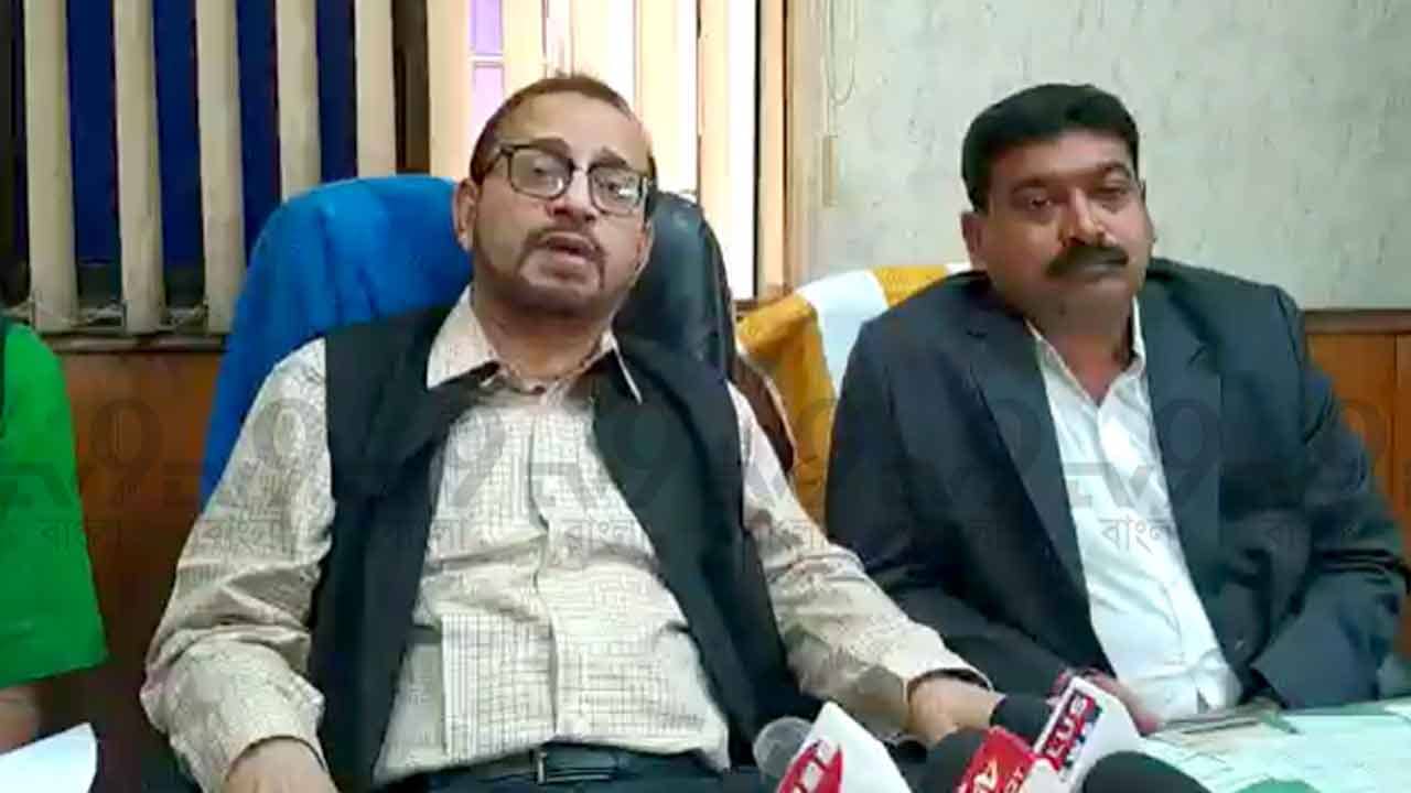 Covid Vaccination: স্কুল বন্ধ থাকায় টিকা পেতে সমস্যা? এবার বাড়ি বাড়ি যাবেন স্বাস্থ্যকর্মীরা