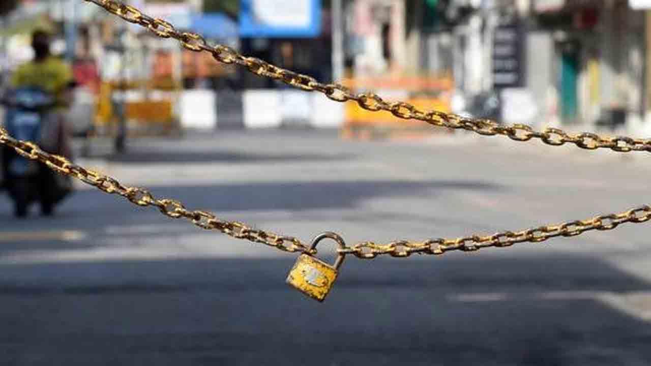 Covid Spike: বড় খবর! ফের আংশিক লকডাউনের সম্ভাবনা রাজ্যে, হতে পারে ৩ জানুয়ারি থেকেই