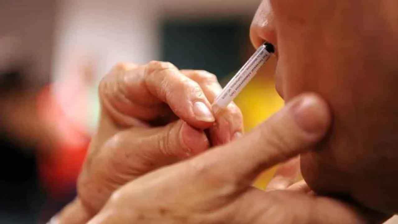 BharatBiotech: বড় সিদ্ধান্ত! সংক্রমণ ঠেকাতে এবার নাকে টিকা, পরীক্ষামূলক প্রয়োগে ছাড়পত্র ড্রাগ কনট্রোলারের BharatBiotech: বড় সিদ্ধান্ত! সংক্রমণ ঠেকাতে এবার নাকে টিকা, পরীক্ষামূলক প্রয়োগে ছাড়পত্র ড্রাগ কনট্রোলারের