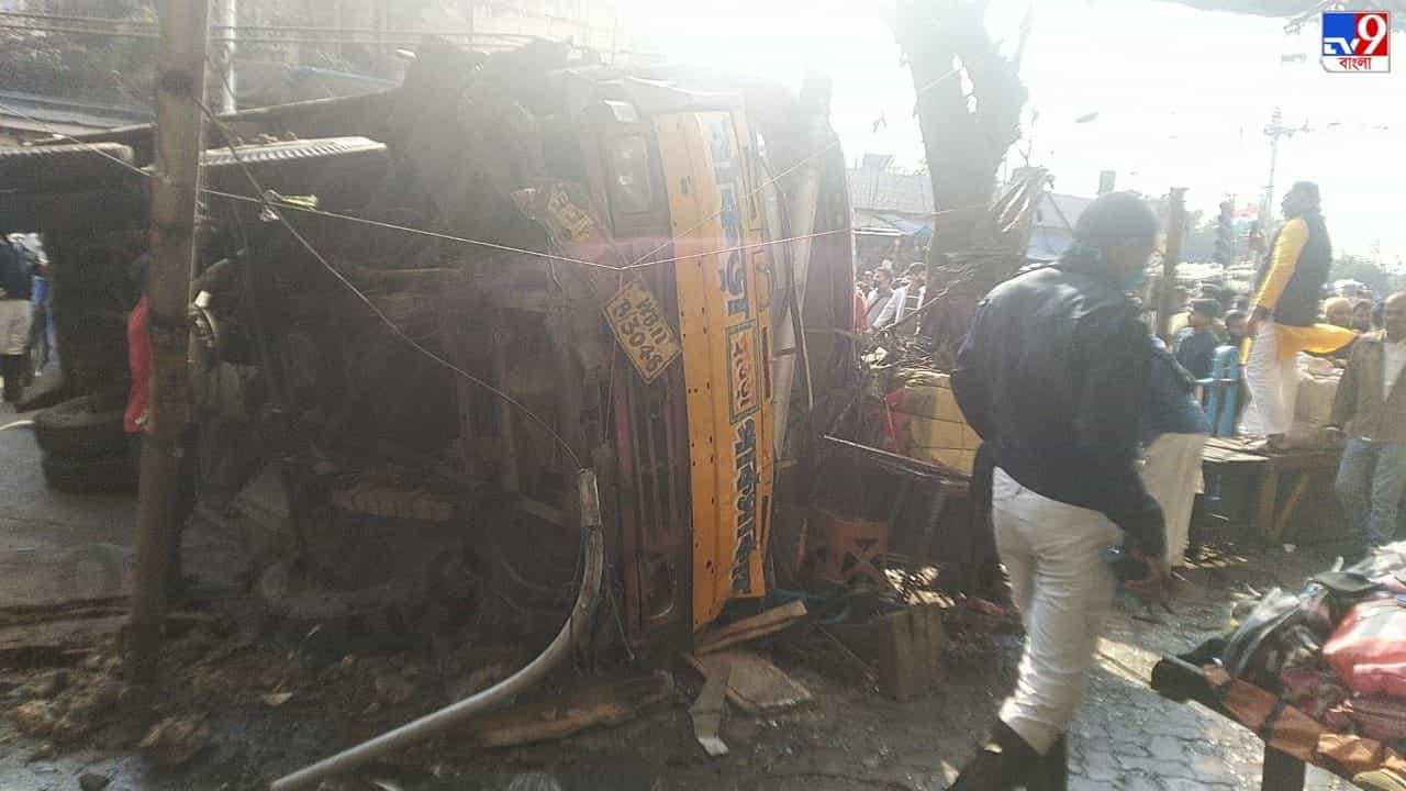 Dharmatala Bus Accident: বৈধ নথি ছাড়াই চলছিল ঘাতক মিনিবাস, হাওড়া থেকে গ্রেফতার চালক সরফরজ