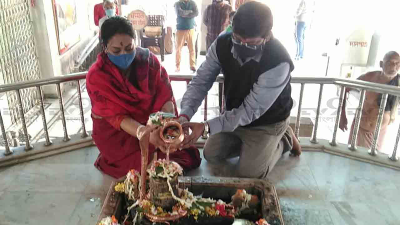 Chandannagar Municipal Election: তৃণমূলের প্রার্থী স্বামী-স্ত্রী দু'জনই! মানুষের ভরসায় মান্যতা দলের, বলছেন দম্পতি