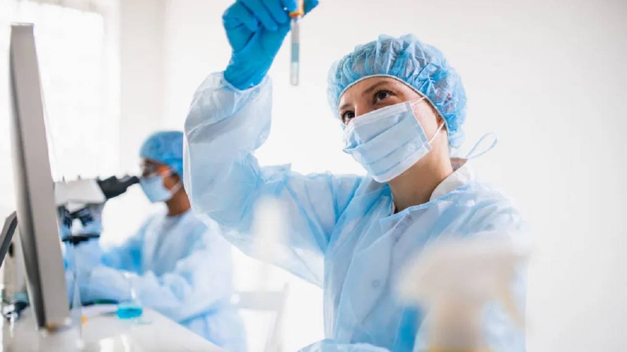 Covid-19 4th Wave : বিশ্বে ফের ঊর্ধ্বমুখী করোনা সংক্রমণ, তবে কি আছড়ে পড়তে চলেছে চতুর্থ ঢেউ?