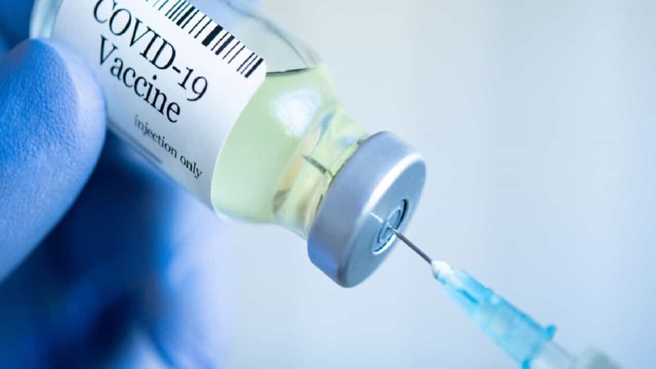 Coronavirus: ভ্যাকসিন নেওয়ার পরেও ইদানীং কেন এত মানুষ করোনা আক্রান্ত হচ্ছেন? জানুন...