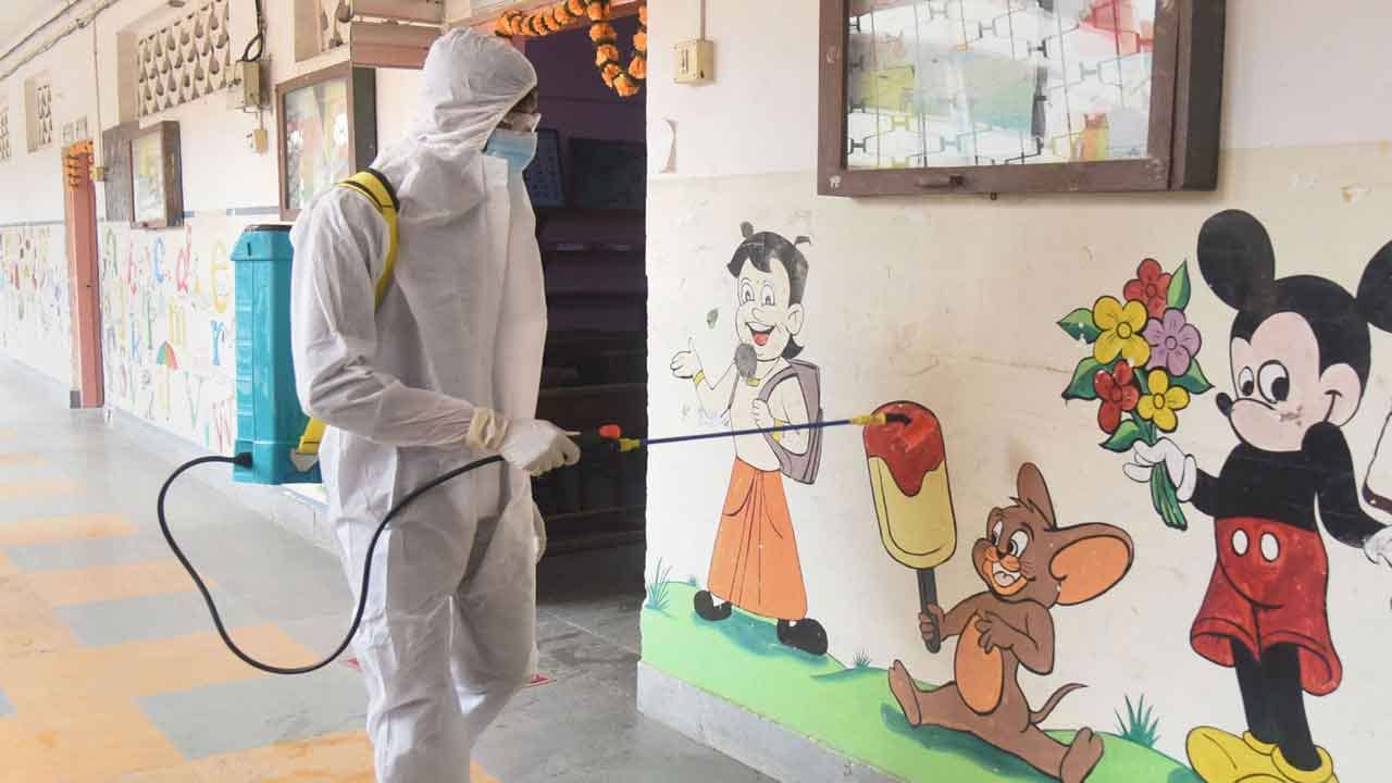 Covid Bulletin: আশার আলো... স্বস্তি দিচ্ছে রাজ্যে একদিনের সংক্রমণ, পজিটিভিটি রেটও নেমেছে