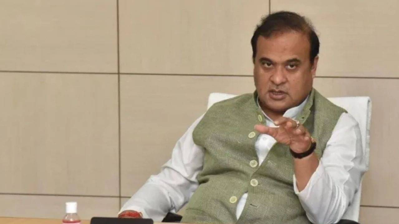Himanta Biswa Sarma: নজিরবিহীন নির্দেশ! মুখ্যমন্ত্রীর বিরুদ্ধে পুলিশকে মামলা রুজুর নির্দেশ আদালতের