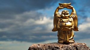 Laughing Buddha: সঠিক স্থানে লাফিং বুদ্ধের মূর্তি রাখলে জীবনের চাকা ঘুরে যেতে পারে