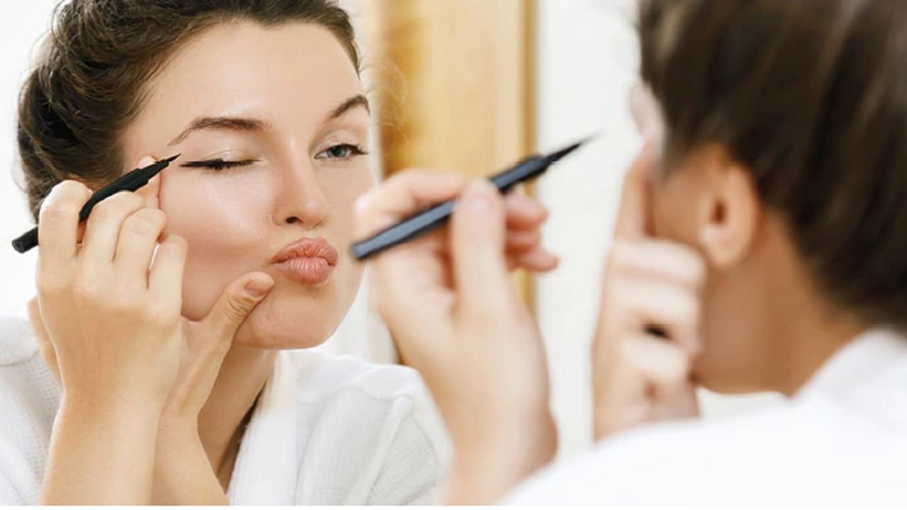 Easy Makeup Hacks: ওয়ার্ক ফ্রম হোমে ঘন ঘন মিটিং-এর চাপ? নিজেকে পরিপাটি রাখার রইল টিপস