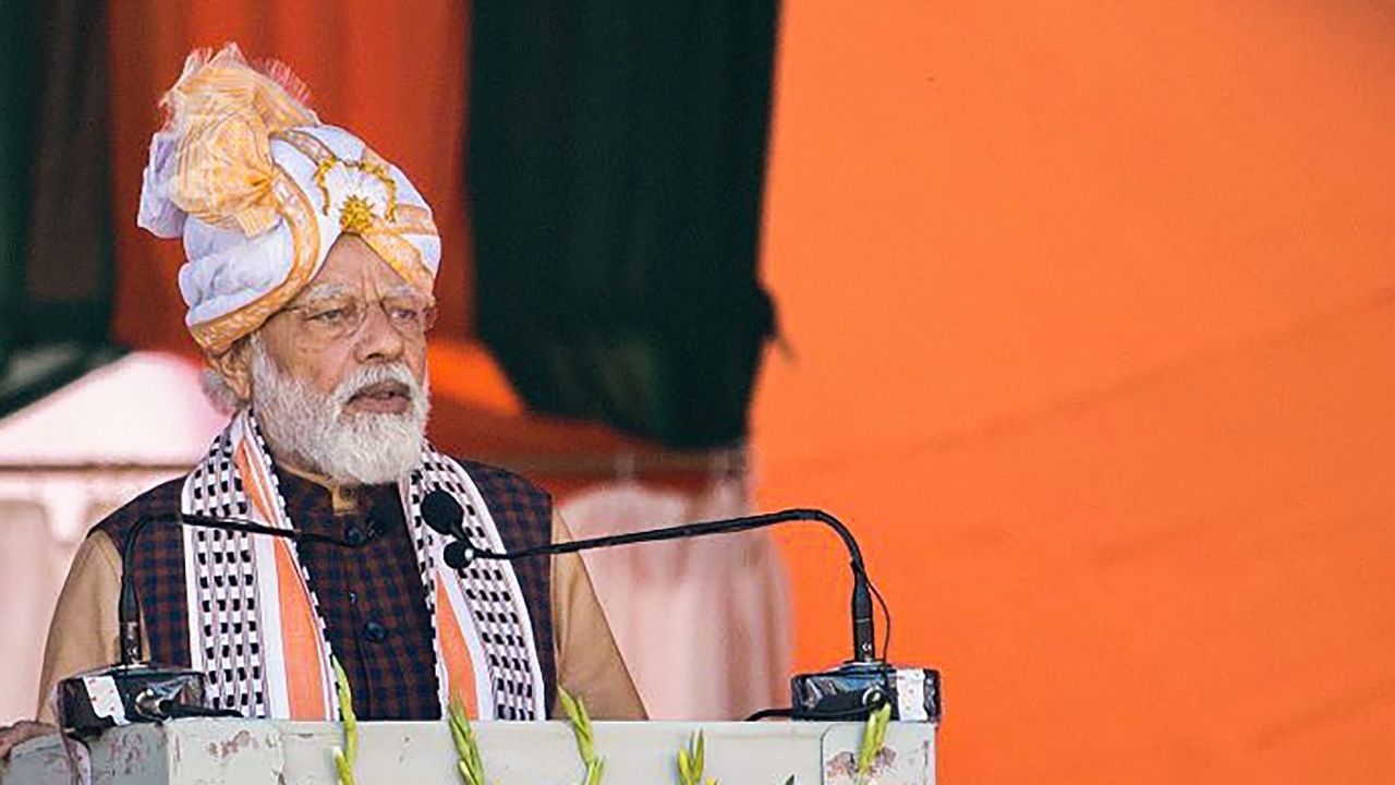 PM Modi in Manipur: '২০১৪-র পরে দিল্লিই এসেছে মণিপুরের দুয়ারে', এক মুহূর্তও নষ্ট না করার বার্তা নমোর