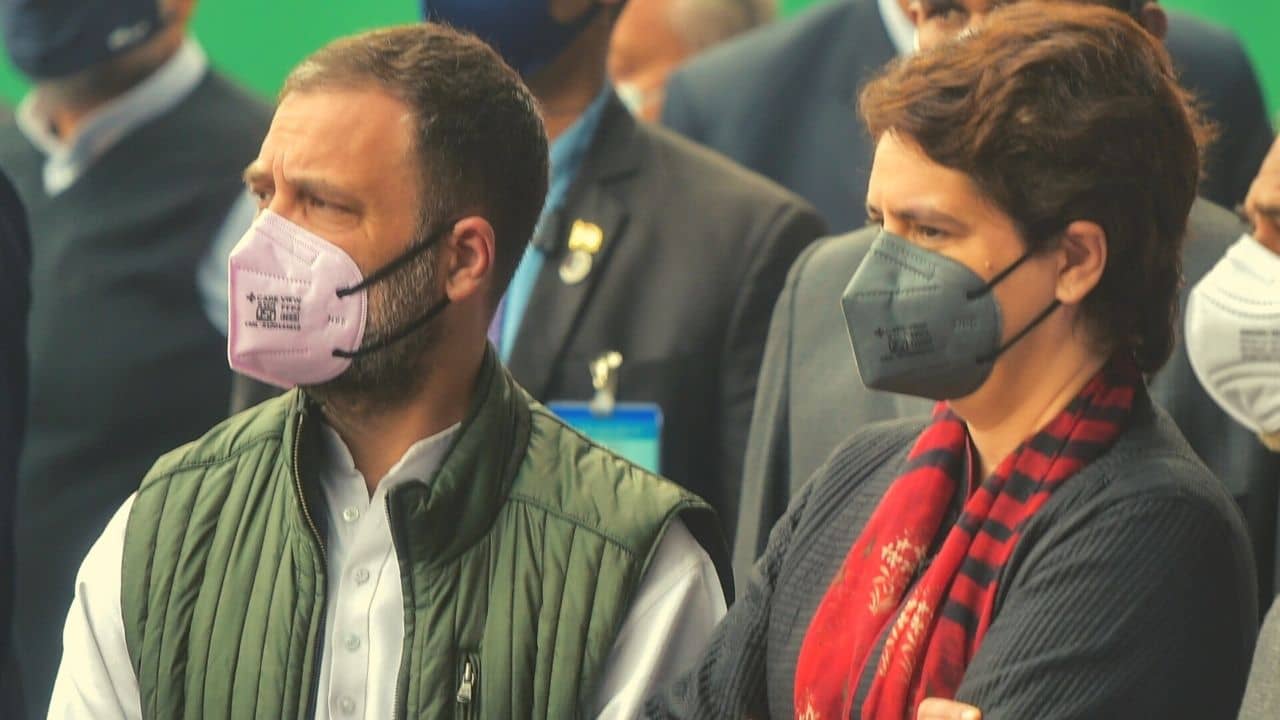 Congress Manifesto for UP Polls: যুব ও নারী ক্ষমতায়নেই জোর, যোগীরাজ্যের নির্বাচনী ইস্তেহারে কী চমক রাখবে গান্ধী ভাই-বোন?