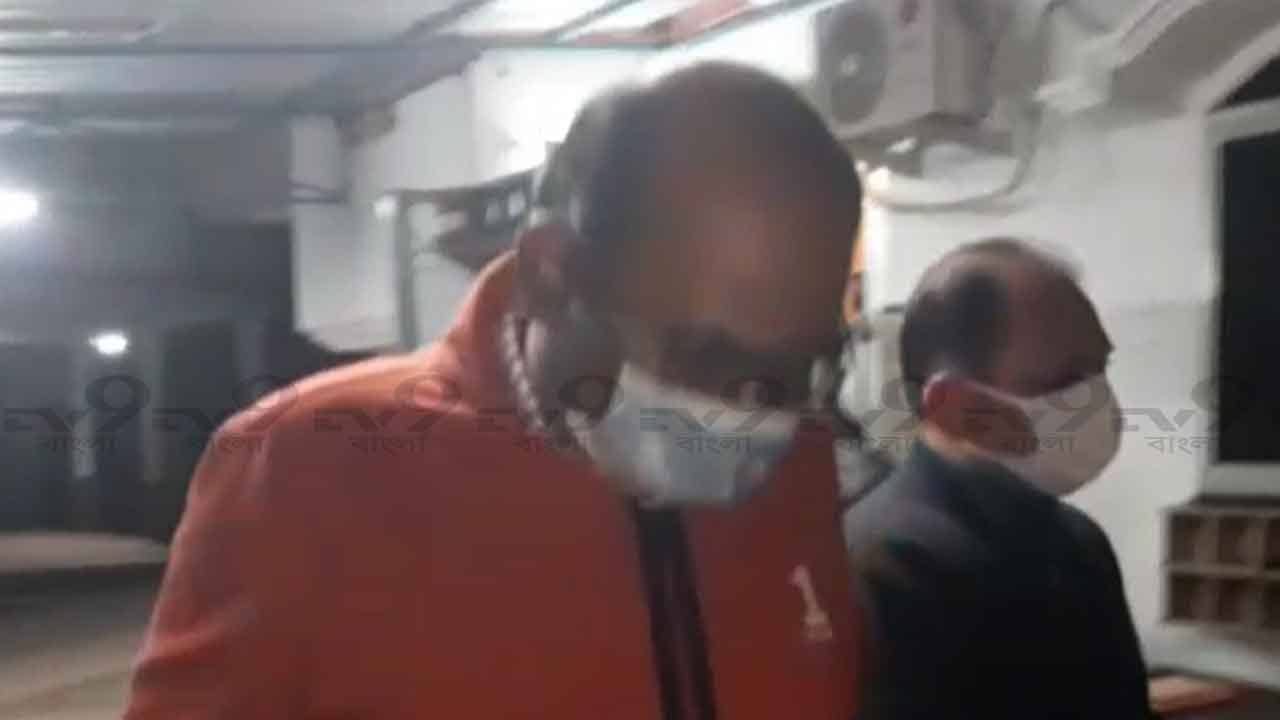 Bengal BJP: রবিবার সন্ধ্যায় শান্তনু ঠাকুরের বাড়িতে গোপন বৈঠক! বিক্ষুব্ধ সায়ন্তন, রীতেশের সঙ্গে জয়প্রকাশও