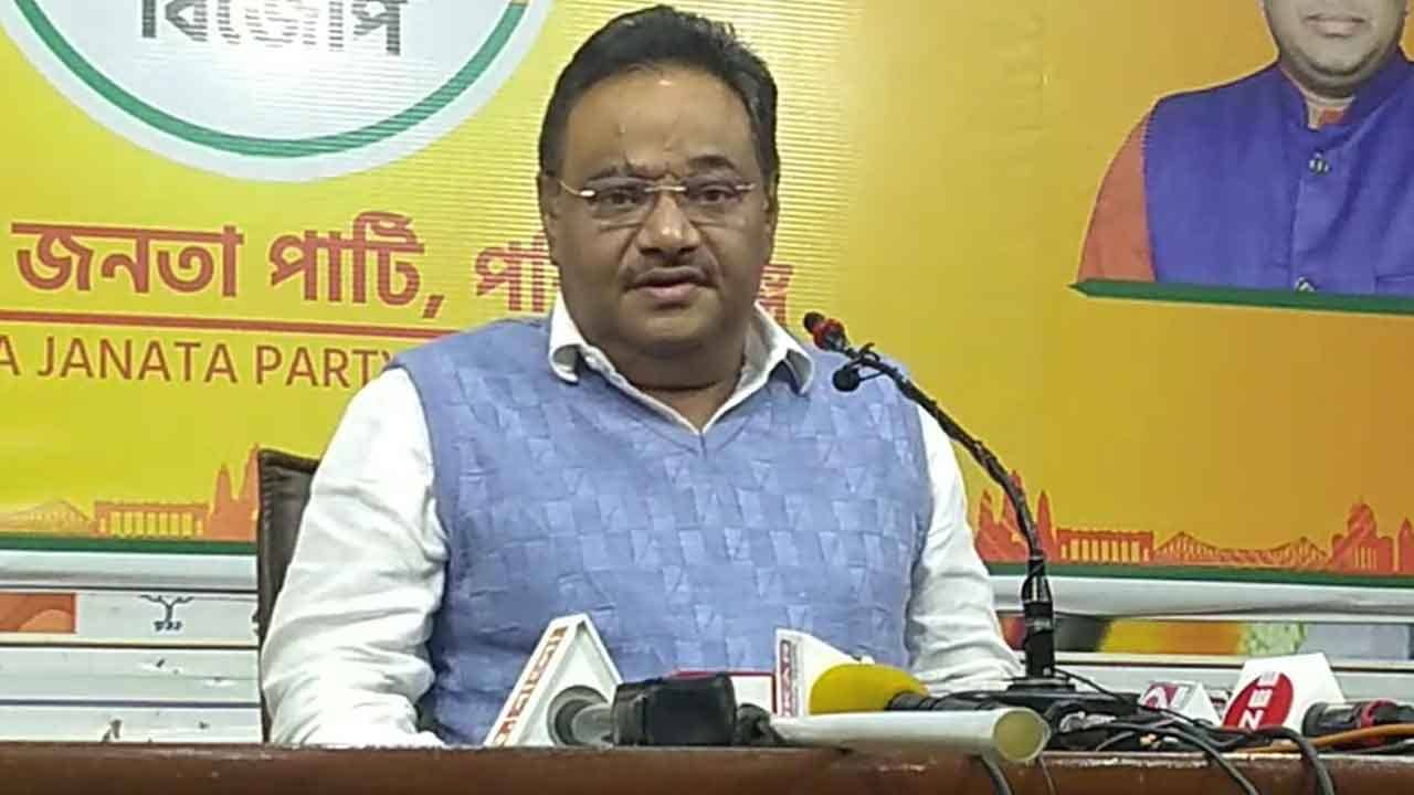 Budget 2022: রাজনৈতিক কৌশলহীন, কেন্দ্র-রাজ্য সমতার বাজেট