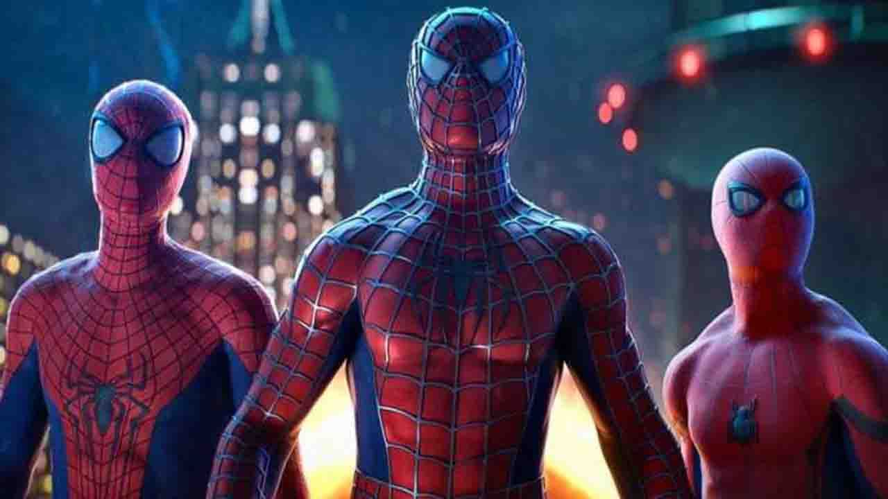 Spider Man: মাথায় বেসবসের টুপি ও মাস্ক পরে লুকিয়ে প্রেক্ষাগৃহে 'স্পাইডার ম্যান' দেখলেন এই দুই তারকা