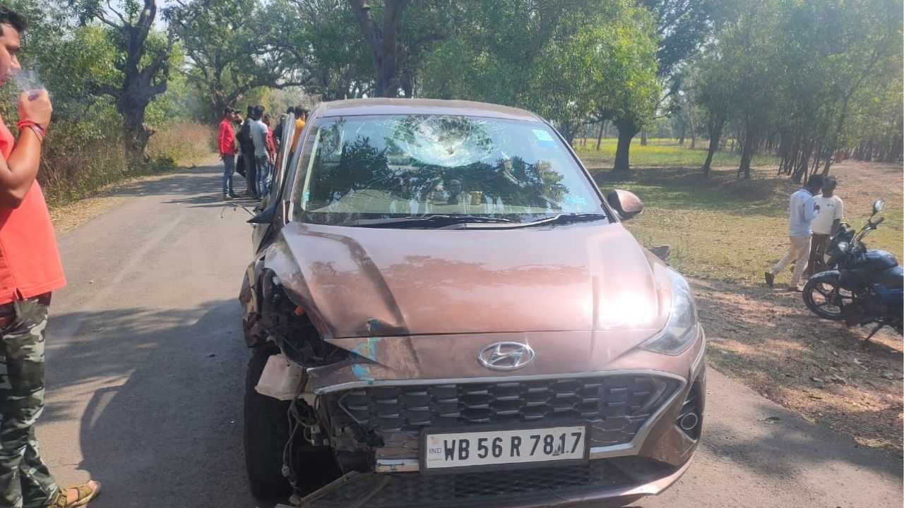 Bankura Accident: দুয়ারে সরকার প্রকল্পে যাচ্ছিলেন, পিছন থেকে আচমকা মারুতি পিষে দিল ২ মহিলাকে