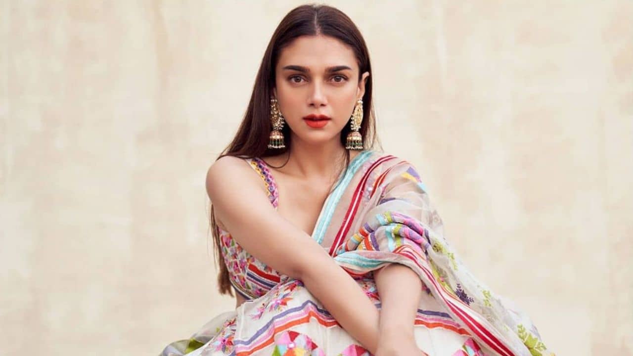 Aditi Rao Hydari: এশিয়ান হোক বা দক্ষিণ ভারতীয়, সুস্বাদু খাবার পেলেই ডায়েট ভুলে হামলে পড়েন এই বলি-নায়িকা!
