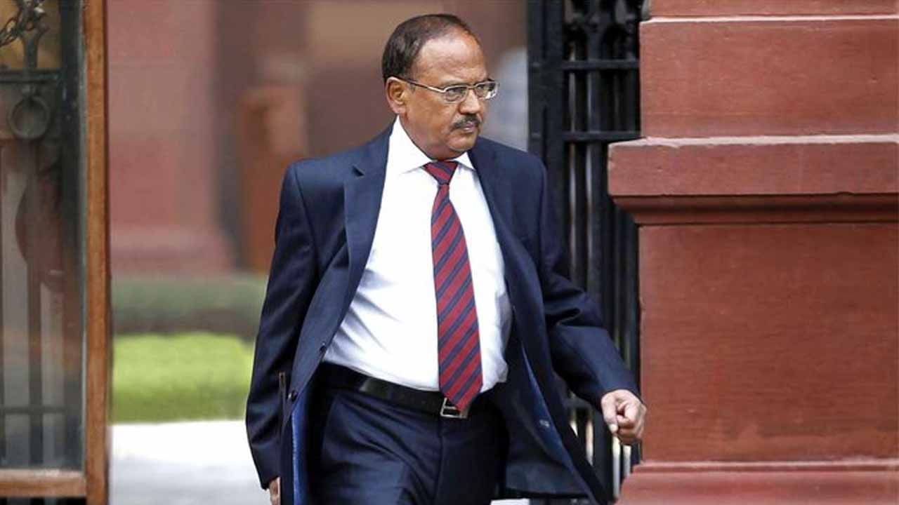 Ajit Doval: 'আমার শরীরে চিপ বসানো আছে', দোভালের বাড়িতে প্রবেশ করতে গিয়ে হাতেনাতে ধরা পড়ল এক ব্যক্তি