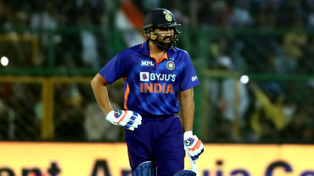 India vs Sri Lanka: রোহিতের সঙ্গে কেন সাবধানে হাত মেলাতে বললেন মহম্মদ কাইফ?