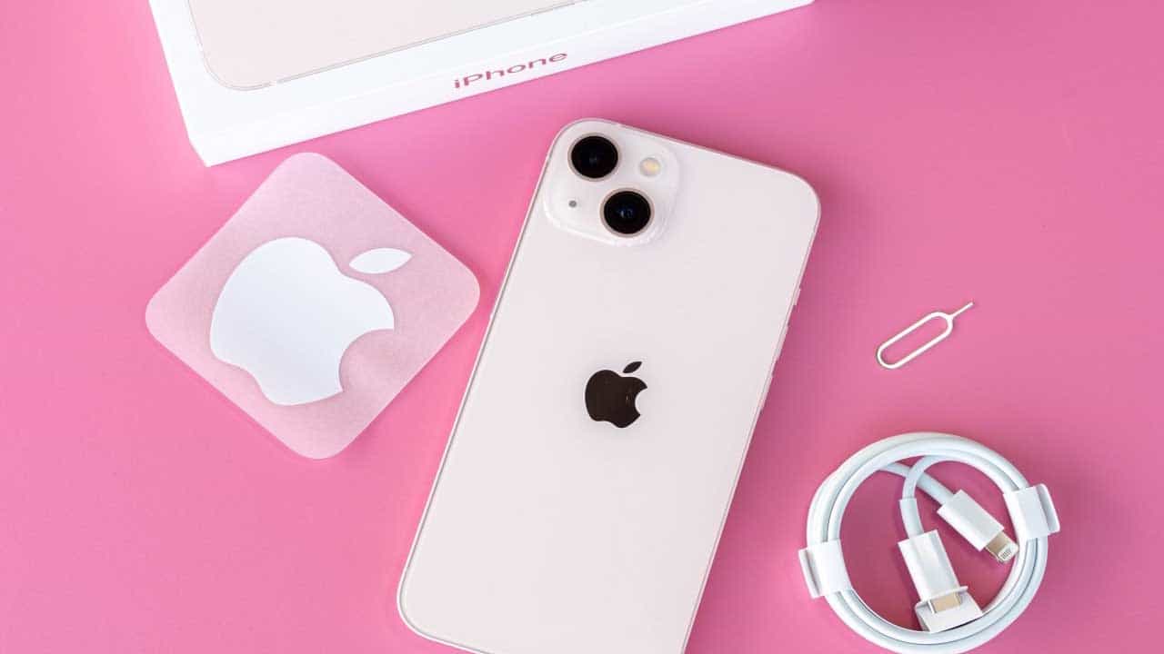 iPhone 13 Flipkart Offer: একধাক্কায় ২০,৫০০ টাকা দাম কমল আইফোন ১৩- র, কোথায় কীভাবে পাবেন?