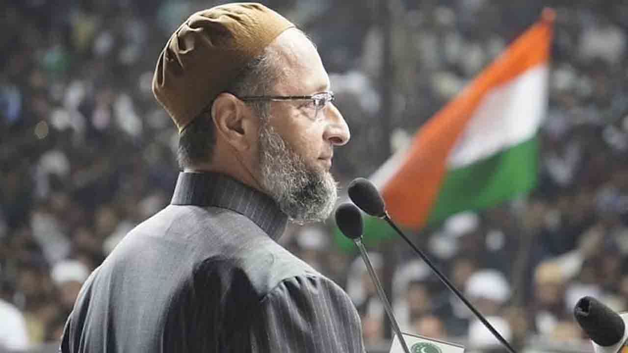 Dadasi va qizi blowjob