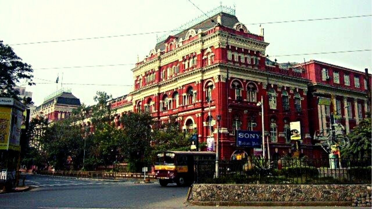 Kolkata bus-o-pedia - Remember this route?? 😥😥 🔘 S-102 🔘 🔴 Patuli -  Ramgarh - B.B.D. Bag 🔴 Via: Jadavpur, Gariahat, Ballygunge Phari,  Gurusaday Dutta Road, Beck Bagan, Minto Park, Exide More,