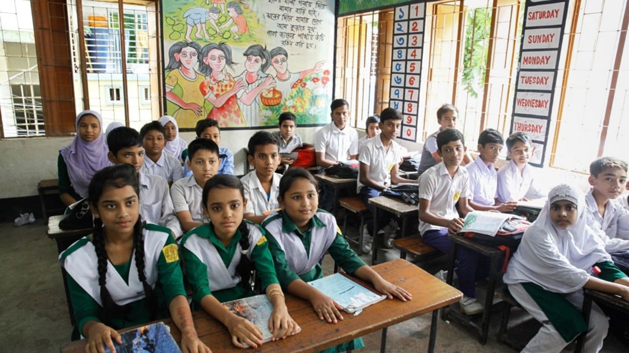 Bangladesh News: চলতি মাসের শেষেই খুলে যাবে স্কুল, আশা প্রধানমন্ত্রীর