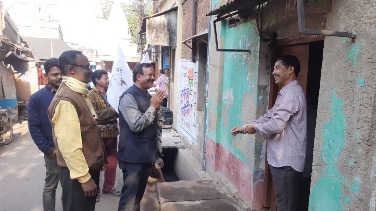 Bankura Municipal Election 2022: দলের হুঁশিয়ারি ডোন্ট কেয়ার রমরমিয়ে চলছে নির্দল প্রার্থীদের প্রচার