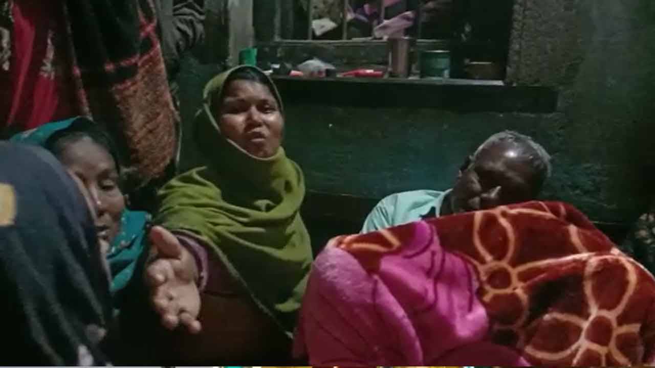 Birbhum Crime News: দাদা ছেড়ে দে না... কথাটা বলার পরই ভাইয়ের বুক চিরে দিল দাদা, সাক্ষী থাকলেন বাবা