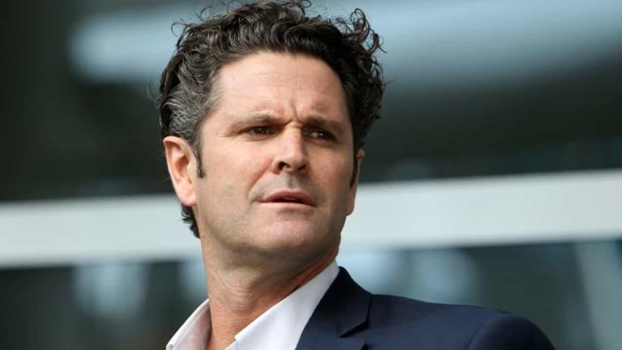Chris Cairns: ক্যানসার আক্রান্ত ক্রিস কেয়ার্নস Chris Cairns: ক্যানসার আক্রান্ত ক্রিস কেয়ার্নস