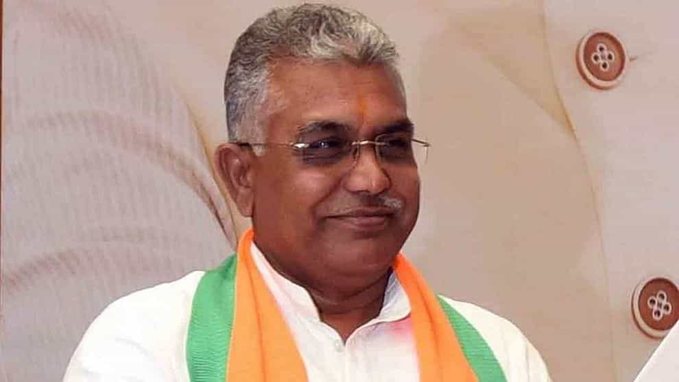 Dilip Ghosh: 'কেষ্টর' থেকে এক কদম এগিয়ে দিলীপ, কাঁচা বাঁশ কেটে রাখছে বিজেপি Dilip Ghosh: 'কেষ্টর' থেকে এক কদম এগিয়ে দিলীপ, কাঁচা বাঁশ কেটে রাখছে বিজেপি
