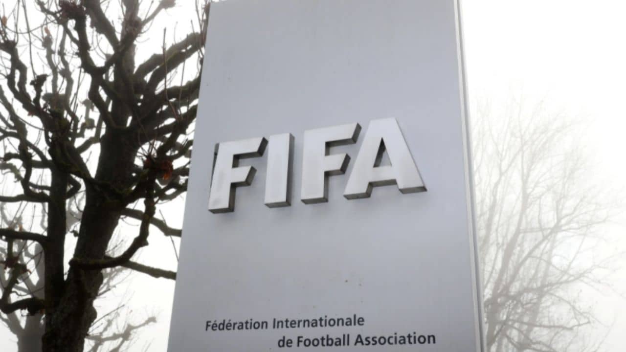 Russia-Ukraine Conflict: রাশিয়ার বিরুদ্ধে কড়া পদক্ষেপ ফিফার